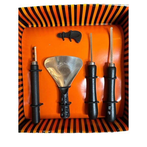 Vintage Crate & Barrel Pumpkin Carving Kit Halloween Harvest Fall - Picture 1 of 3